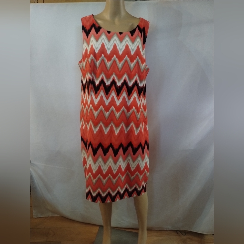 AGB Dress Size 20W Orange Chevron Print Sleeveless Sheath Dress Plus Size